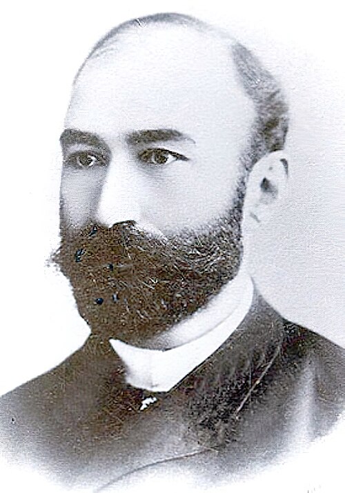Մակար Եկմալյան 
