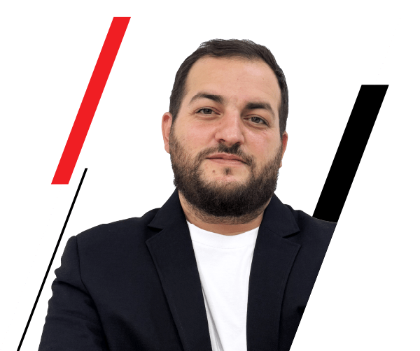 Արա Սահակյան